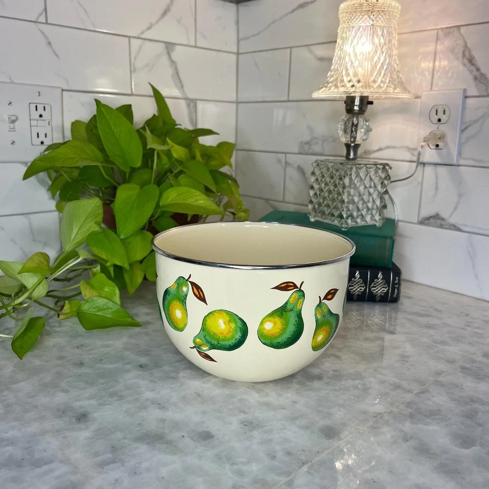 Vintage Kobe Enamel Mixing Bowl Bright Green Pear Design